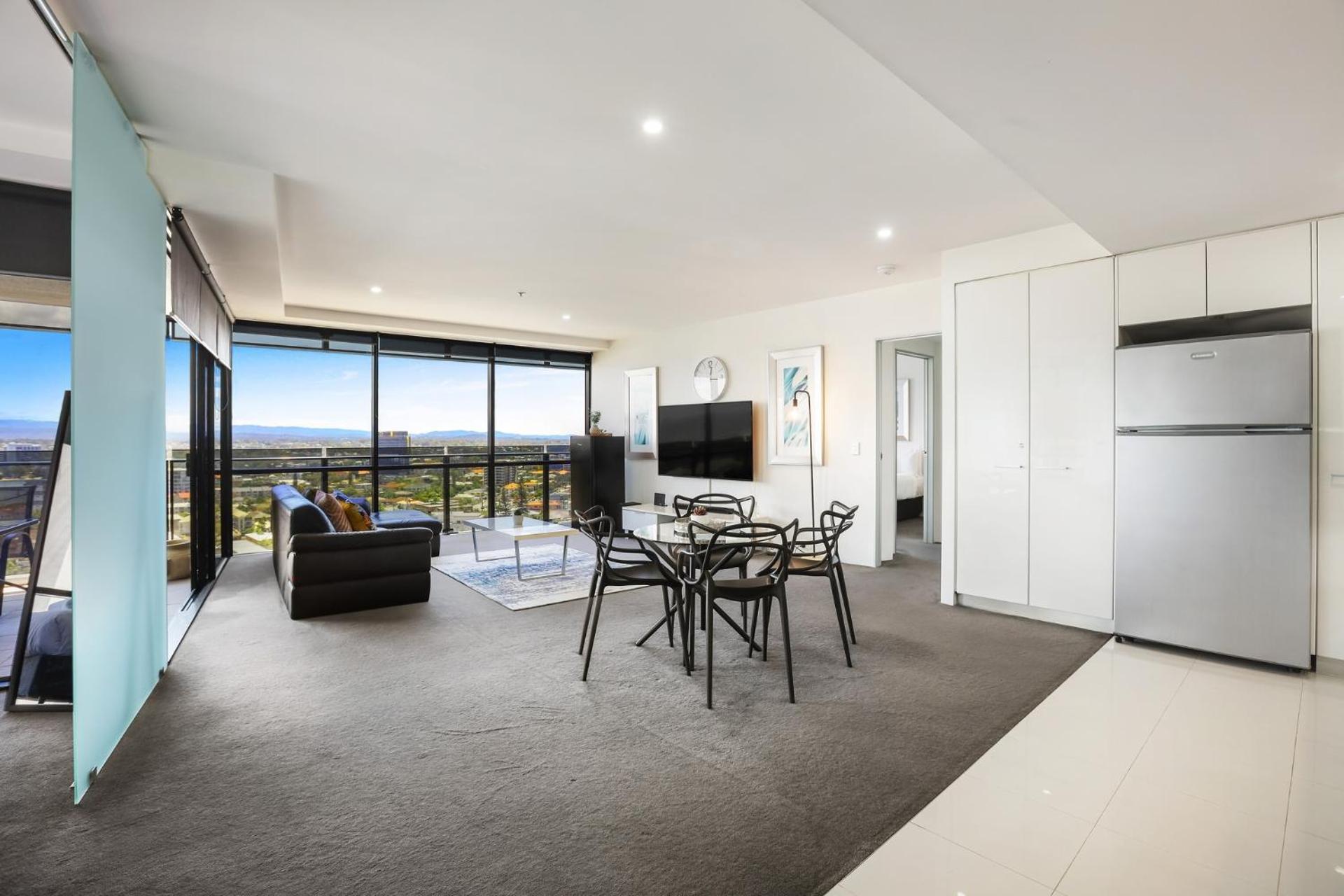 Circle On Cavill 2, 3, 4 & 5 Bedroom Skyhomes & Sub Penthouses By Gold Coast Holidays Dış mekan fotoğraf