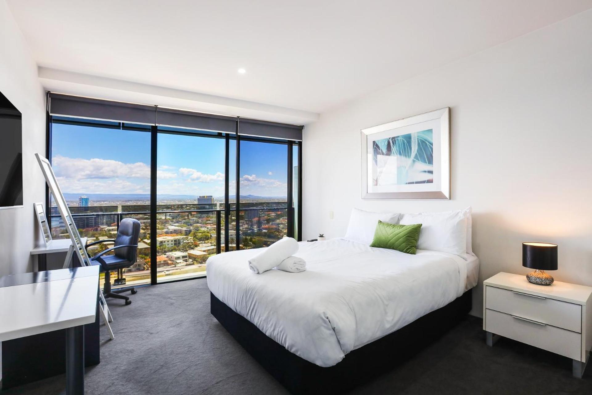 Circle On Cavill 2, 3, 4 & 5 Bedroom Skyhomes & Sub Penthouses By Gold Coast Holidays Dış mekan fotoğraf