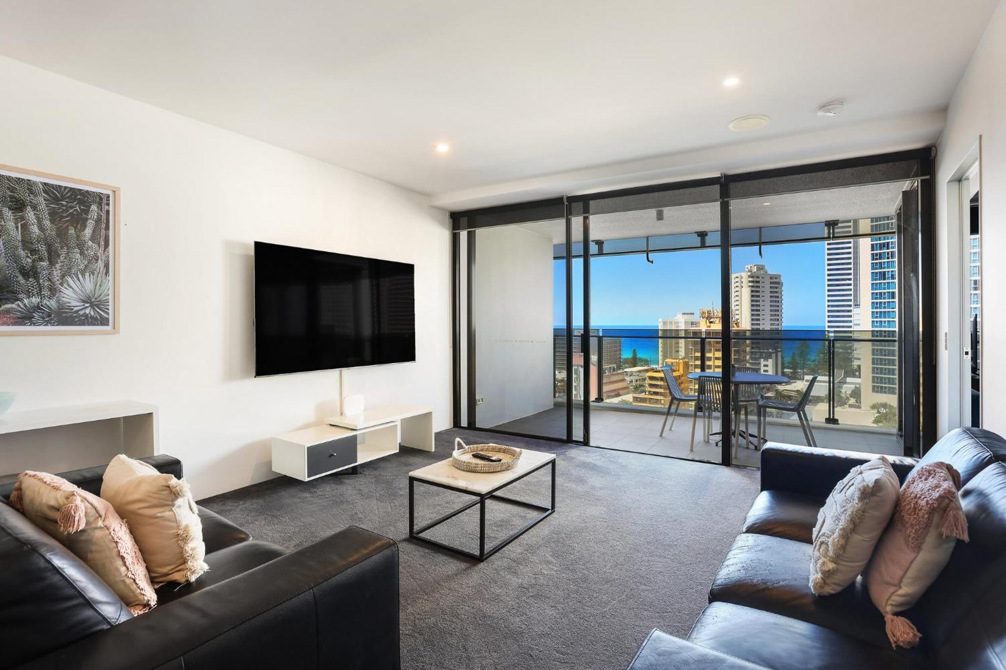 Circle On Cavill 2, 3, 4 & 5 Bedroom Skyhomes & Sub Penthouses By Gold Coast Holidays Dış mekan fotoğraf