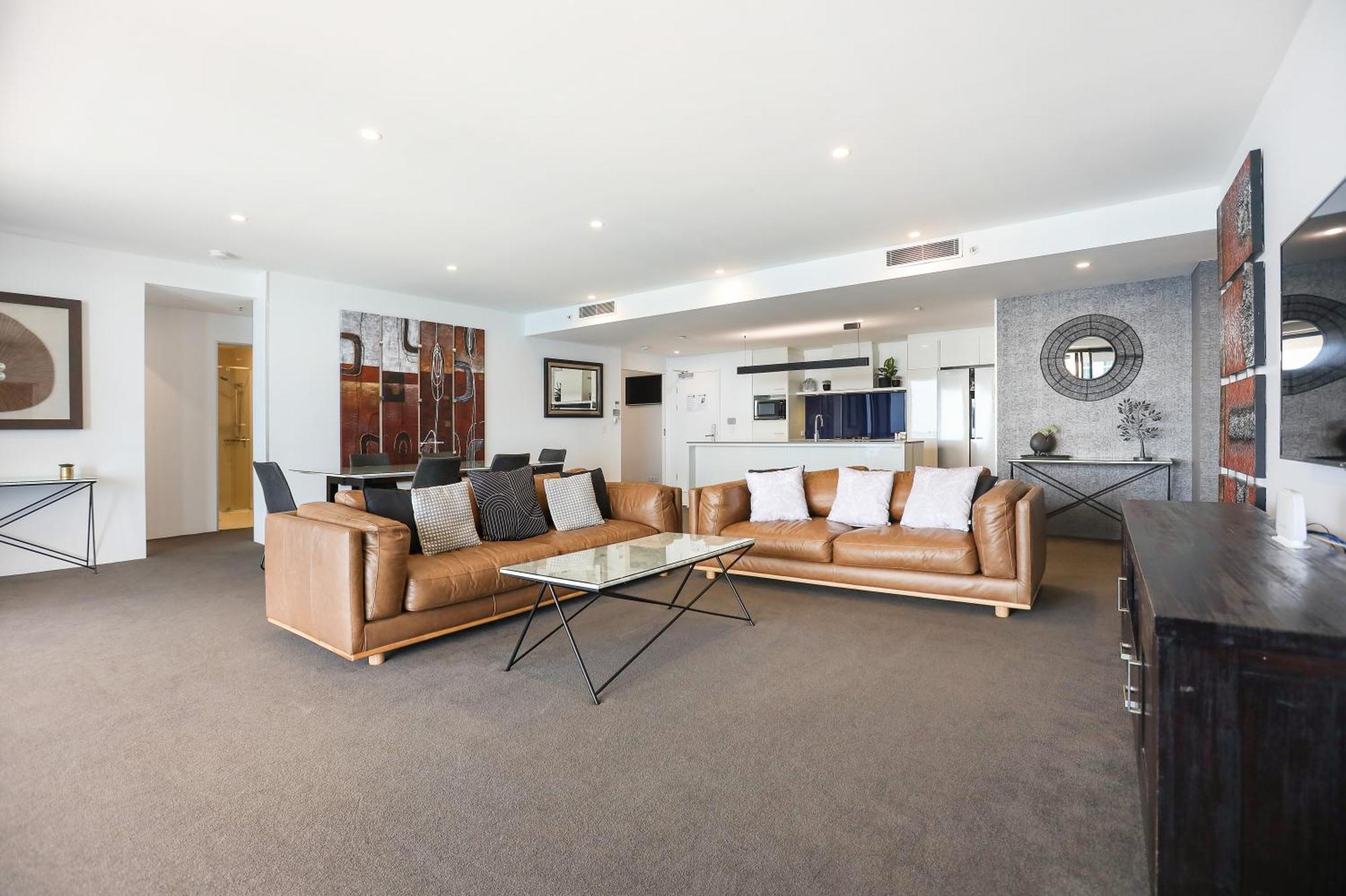 Circle On Cavill 2, 3, 4 & 5 Bedroom Skyhomes & Sub Penthouses By Gold Coast Holidays Dış mekan fotoğraf