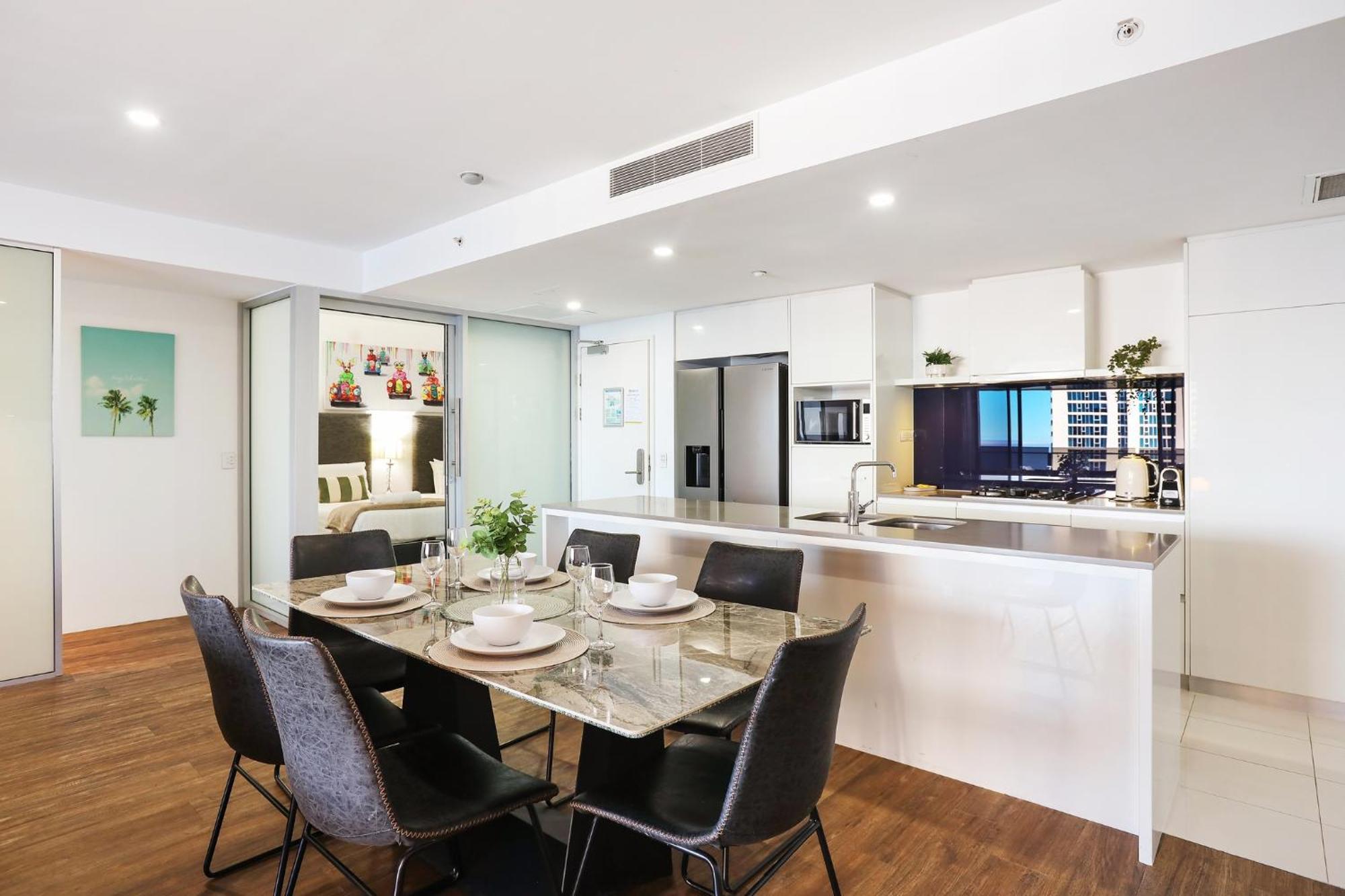 Circle On Cavill 2, 3, 4 & 5 Bedroom Skyhomes & Sub Penthouses By Gold Coast Holidays Dış mekan fotoğraf
