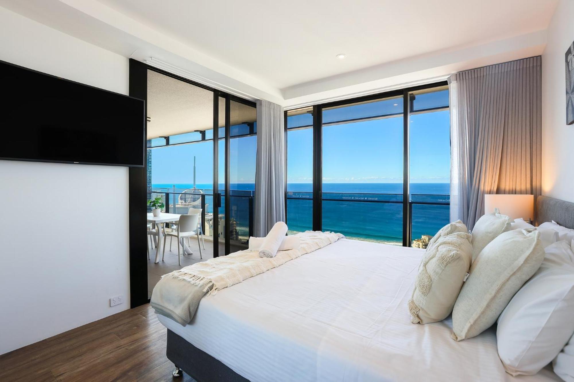 Circle On Cavill 2, 3, 4 & 5 Bedroom Skyhomes & Sub Penthouses By Gold Coast Holidays Dış mekan fotoğraf
