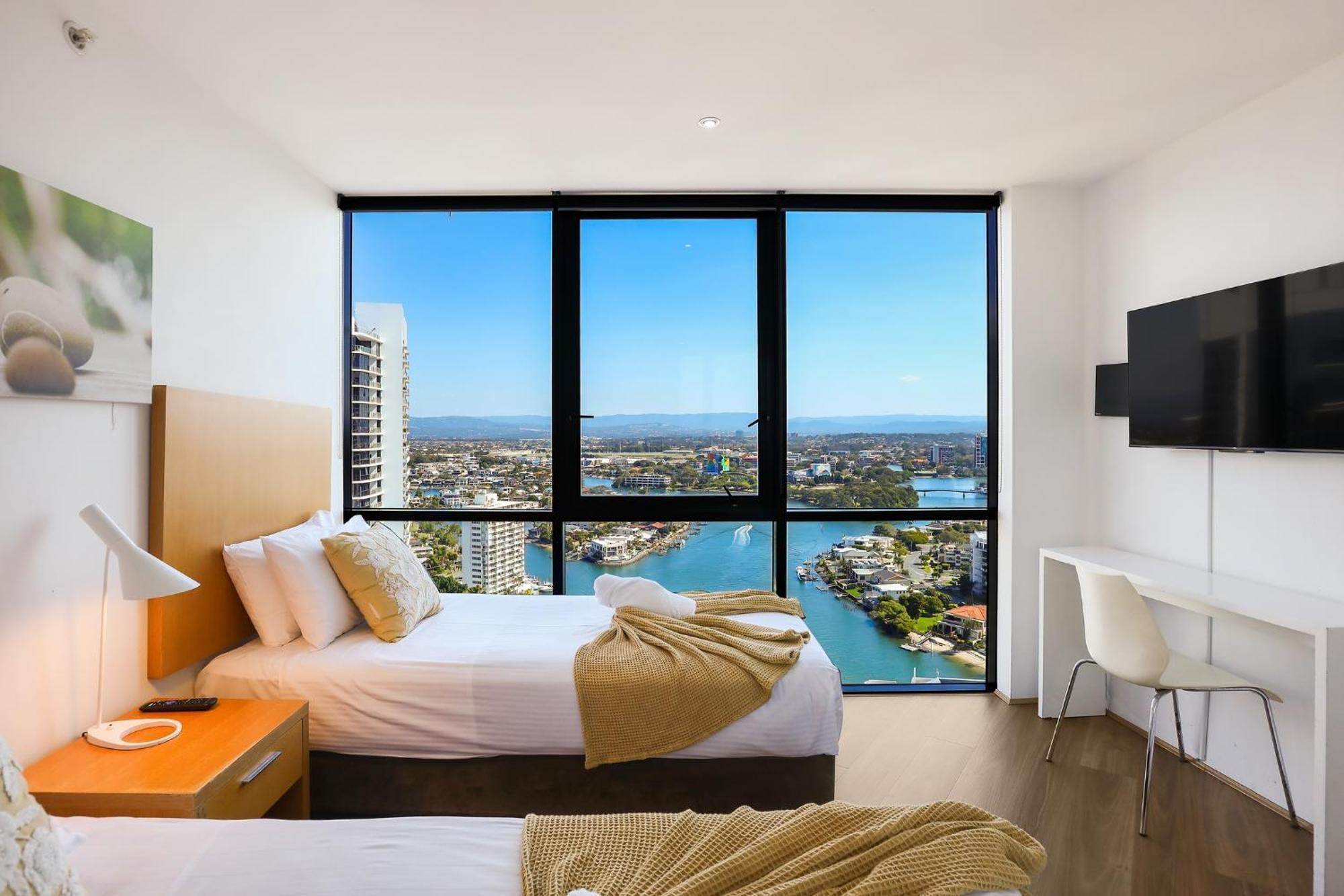 Circle On Cavill 2, 3, 4 & 5 Bedroom Skyhomes & Sub Penthouses By Gold Coast Holidays Dış mekan fotoğraf